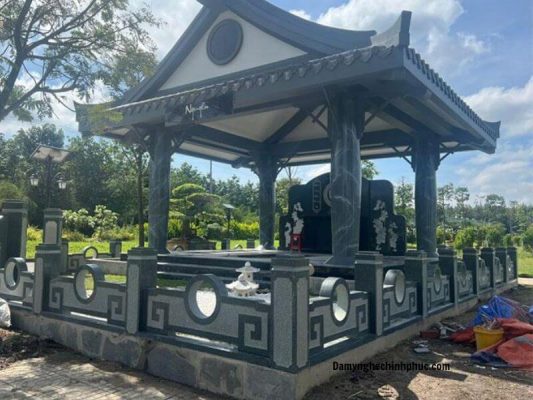 Các mẫu lan can đá tự nhiên đẹp được ưa chuộng hiện nay 