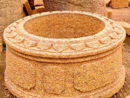 Ưu điểm nổi bật của mộ đá ong đẹp